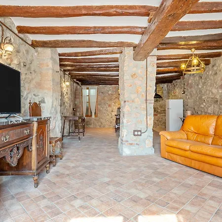 カントリーハウス Casa Encanto Con Jacuzzi *
